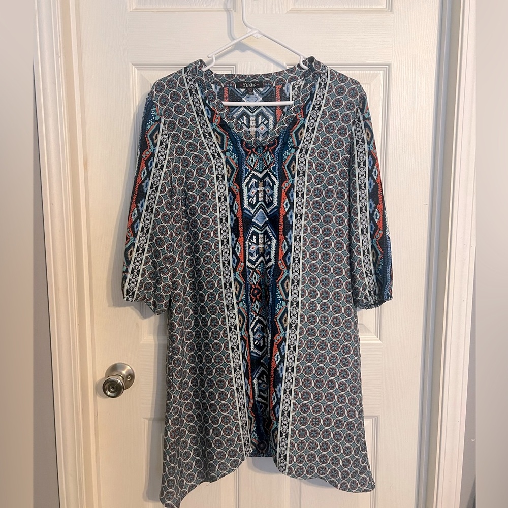 BeBop circle neck 3/4 sleeve boho Aztec tunic dress size Large NWOT shift dress
